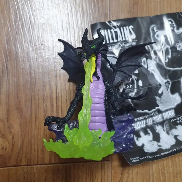 [BUNJANG] Disney Maleficent Dragon Villain Takara Tomy Colored Version / 디즈니 말라피센트 용 드래곤 빌런 타카라토미 컬러버젼