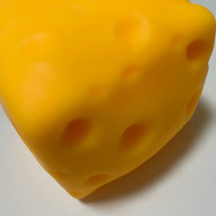 [BUNJANG] Mega Size Chewy Cheese Squishy Toy / 새상품 메가 사이즈 꾸덕 치즈 말랑이 슬랑이