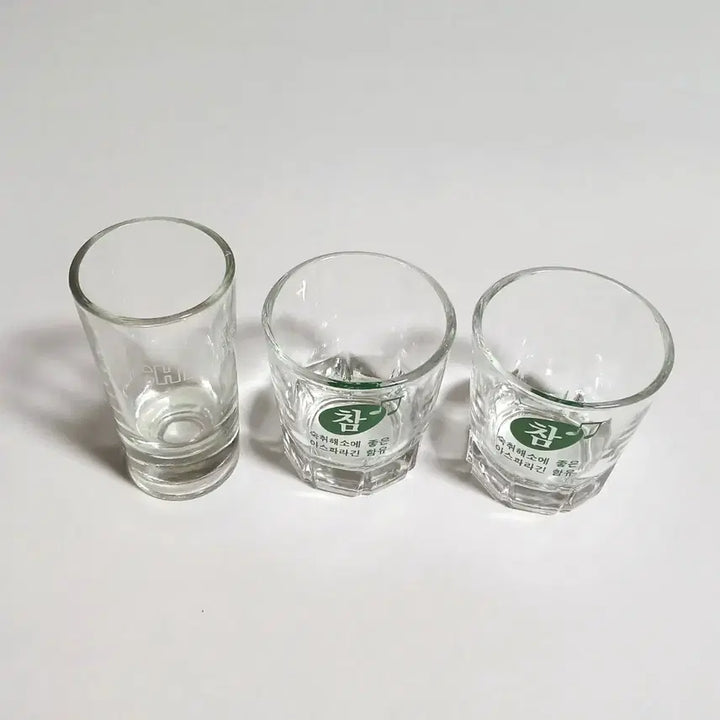 [BUNJANG] Vintage Glass Cups Collection (Samgyuk Soymilk, Orang C, Del Monte) / 삼육두유 오란씨 델몬트 옛날 유리컵 유리잔 빈티지 레트로 카페 90년대