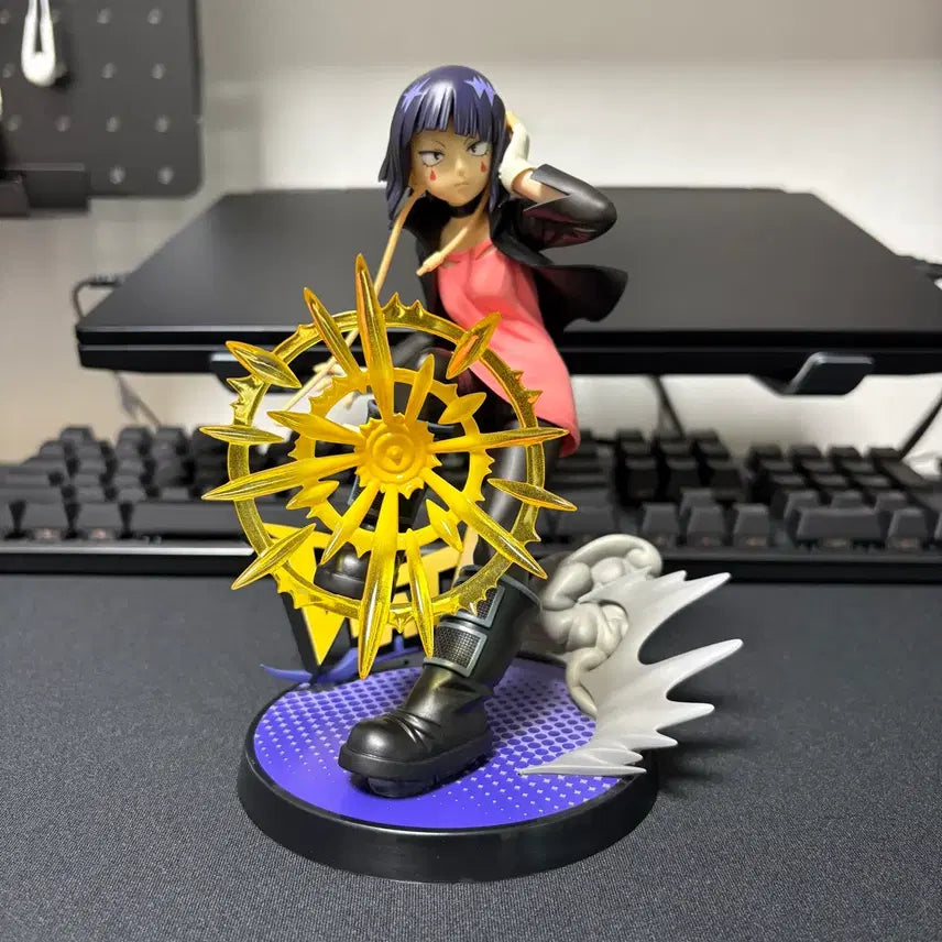 [BUNJANG] My Hero Academia Kyoka Jiro Hero Suit Figure Bundle Set / 나의 히어로 아카데미아 지로 쿄카 히어로 슈트 피규어 / 일괄 판매