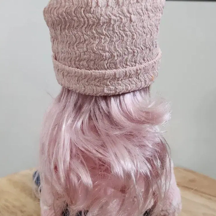 [BUNJANG] Ball-Jointed Doll with Pink Hat and Fashionable Outfit / 구체관절인형