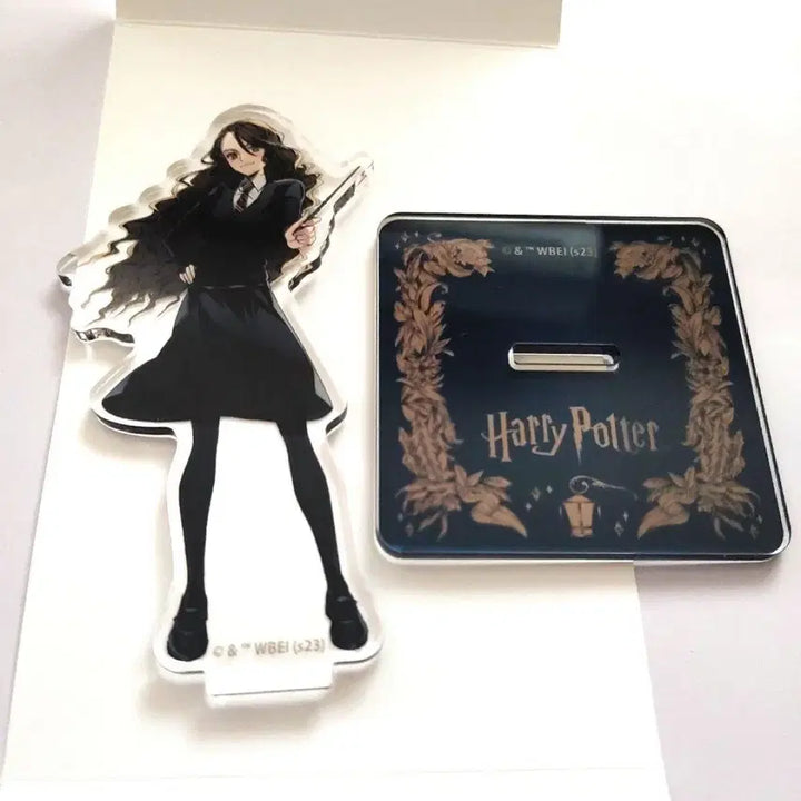 [BUNJANG] Harry Potter Hermione Granger Acrylic Stand / 해리포터 헤르미온느 그레인저 아크릴 스탠드