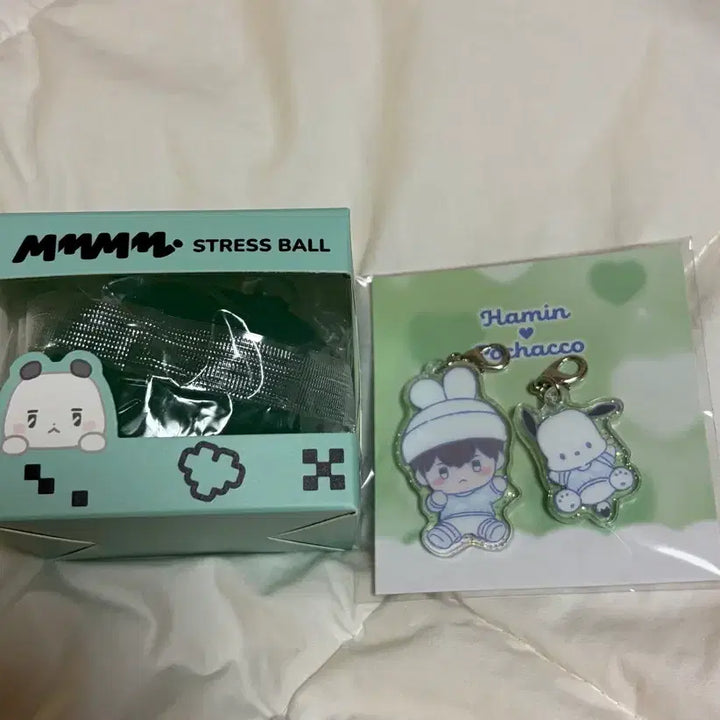 [BUNJANG] PLAVE Hamin Miaumi Stress Ball &amp; Acrylic Charm Keychain (Sealed) / 플레이브 먀미 스트레스볼 / 하민 미개봉 플뿌 아크릴 참키링