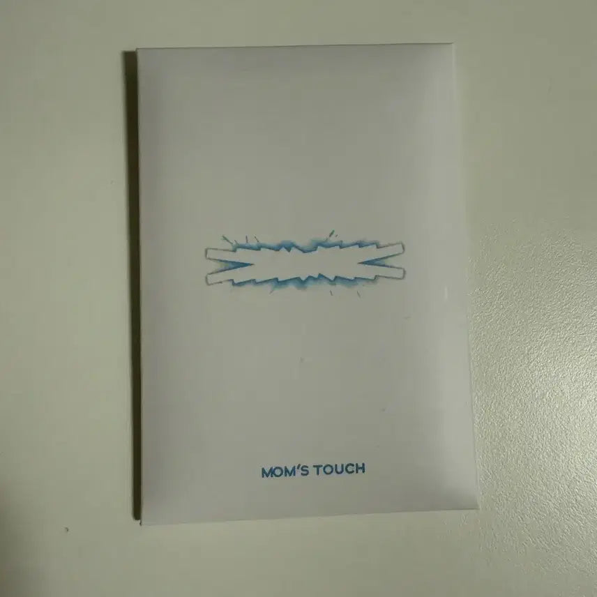 [SOLD OUT] 맘스터치 르세라핌 포토카드