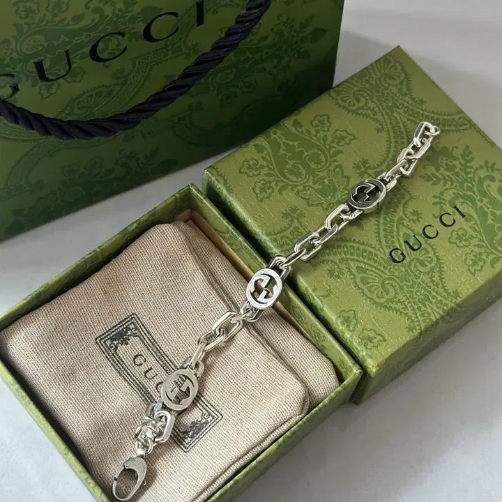 [BUNJANG] Gucci Interlocking G Silver Bracelet / 구찌 인터로킹 G 실버 팔찌