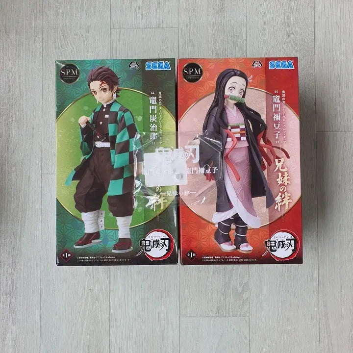 [BUNJANG] Demon Slayer Tanjiro &amp; Nezuko SPM Figure Set with Custom Acrylic Base / 귀멸의 칼날 피규어 + 아크릴 발판 세가 spm 탄지로 네즈코 남매의 연