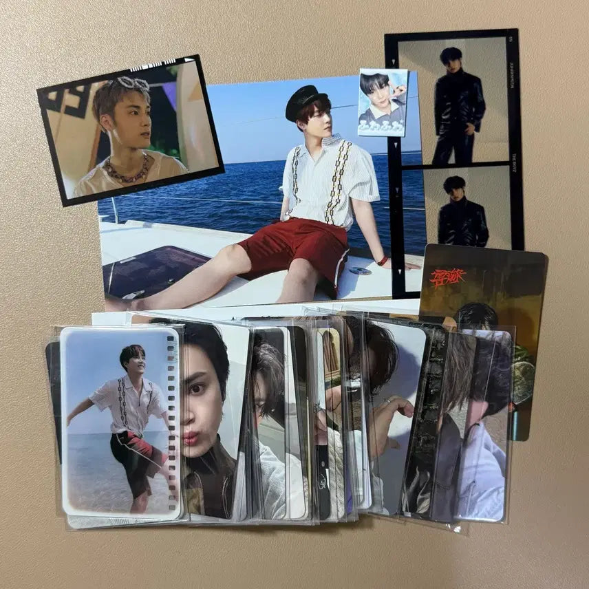 [BUNJANG] The Boyz Ju Hak Nyeon Photocard &amp; Postcard Bundle Set / 더보이즈 주학년 포카 굿즈 일괄