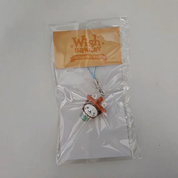 [BUNJANG] NCT WISH Yushi Bubble Cat Resin Strap Keychain Sealed / (미개봉)엔시티위시 베이커리 레진 스트랩 키링 유우시 버블냥