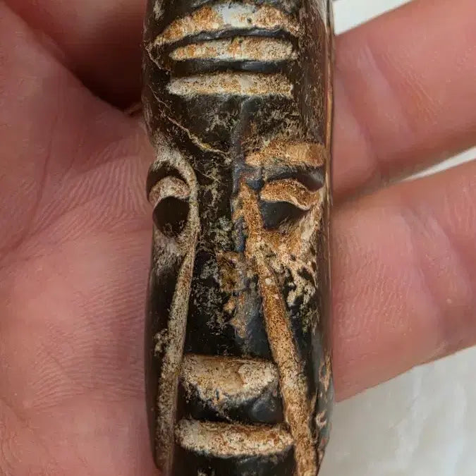[BUNJANG] Rare Large Rock Face Jade Sculpture / 고옥에강옥 희귀 큰바위얼굴옥 0527