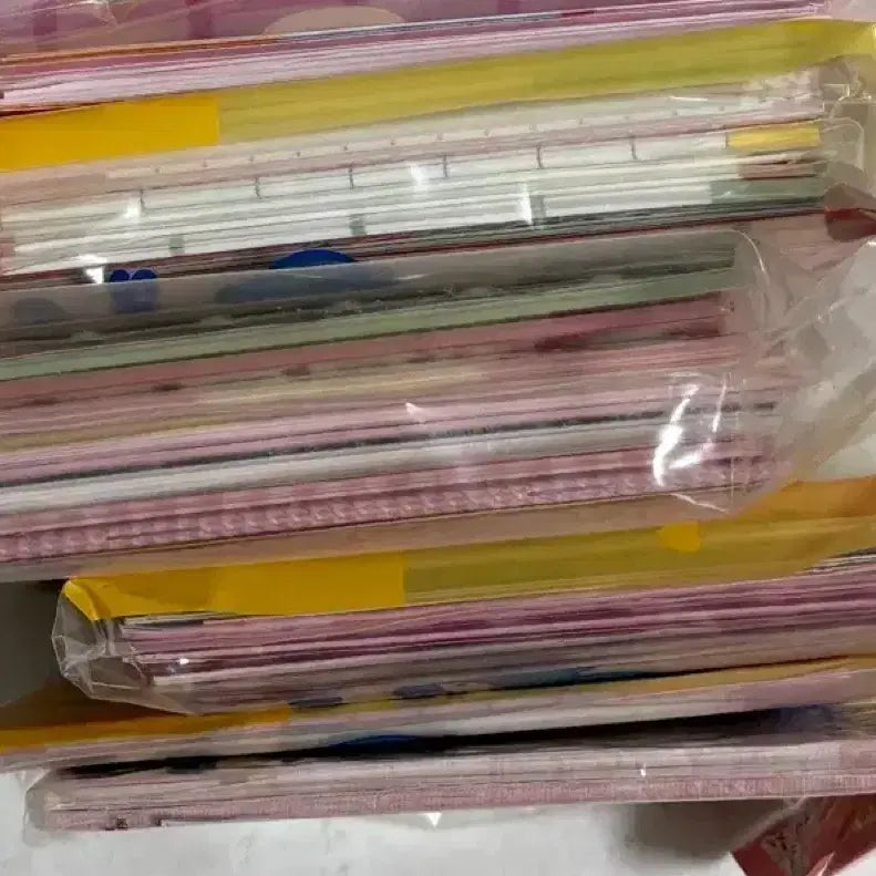 [BUNJANG] Hello Kitty 6-Ring Diary Inserts Cherry Kitty Kao Hana Tulip Rose Bundle Set / 네고0 일괄) 고전 키티 6공 다이어리 속지 체리키티 카오하나 튤립 장미