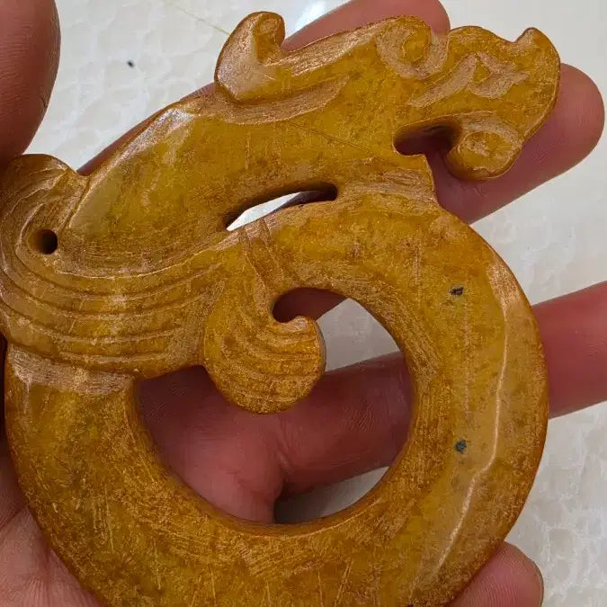 [BUNJANG] Hongshan Culture Yellow Jade Dragon Sculpture / 고옥에강옥 홍산문화옥 황옥시룡 0527