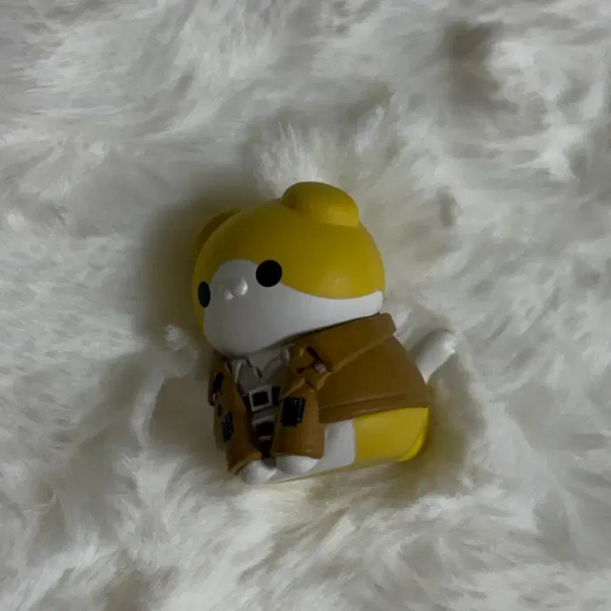 [BUNJANG] Attack on Titan Megacat Figure Armin / 진격의 거인 메가캣 피규어 아르민