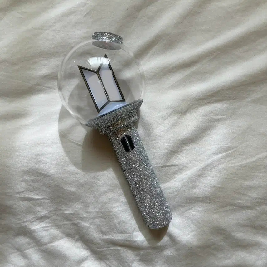 [BUNJANG] BTS Army Bomb Skin Sticker (Silver Glitter) / 사미밤 스티커 bts 응원봉 스킨 아미밤 스티커