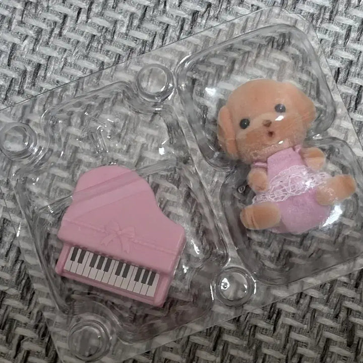 [BUNJANG] Sylvanian Families Blind Pack Baby Party Poodle / 실바니안 블라인드팩 아기파티 푸들