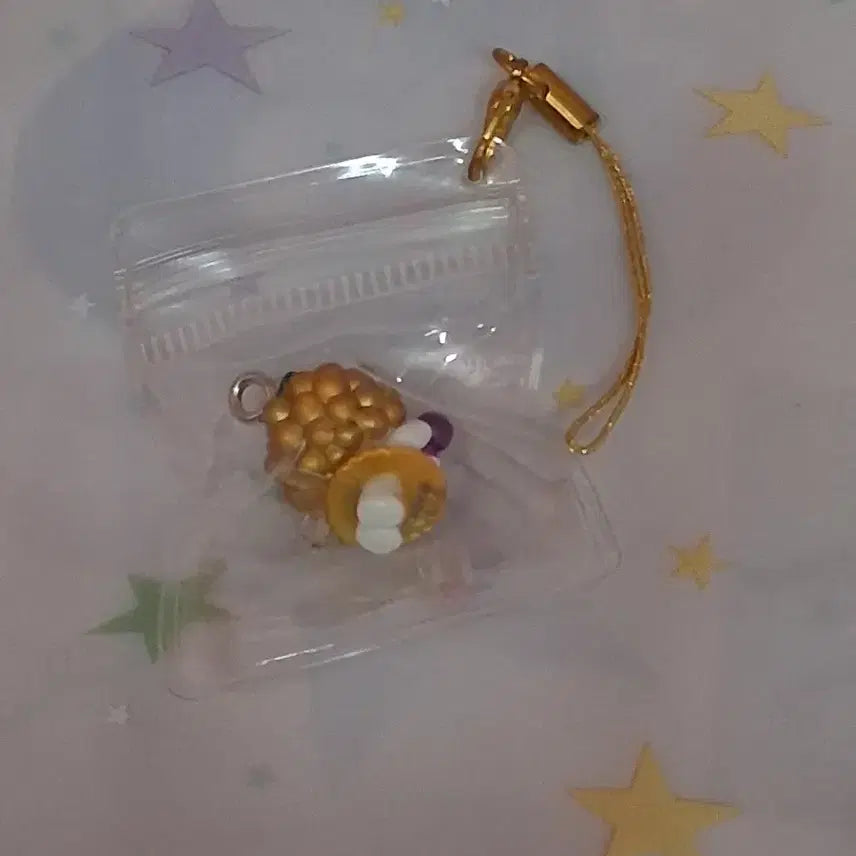 [BUNJANG] Sanrio Golden Grape Kitty Strap / 고전 산리오 금색 황금 포도알 포도 키티스트랩