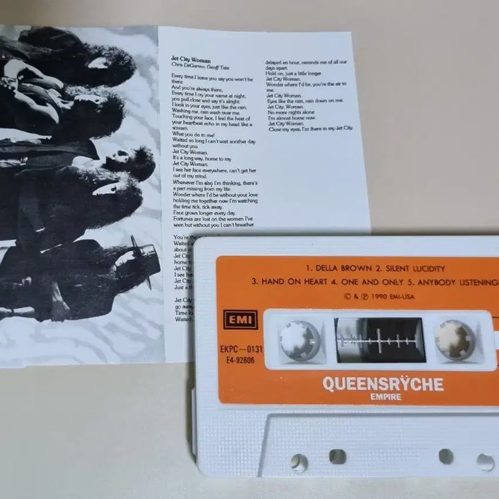 [BUNJANG] QUEENS OF QUEENS EMPIRE Cassette Tape / 퀸스라이크 - EMPIRE (카세트테이프)