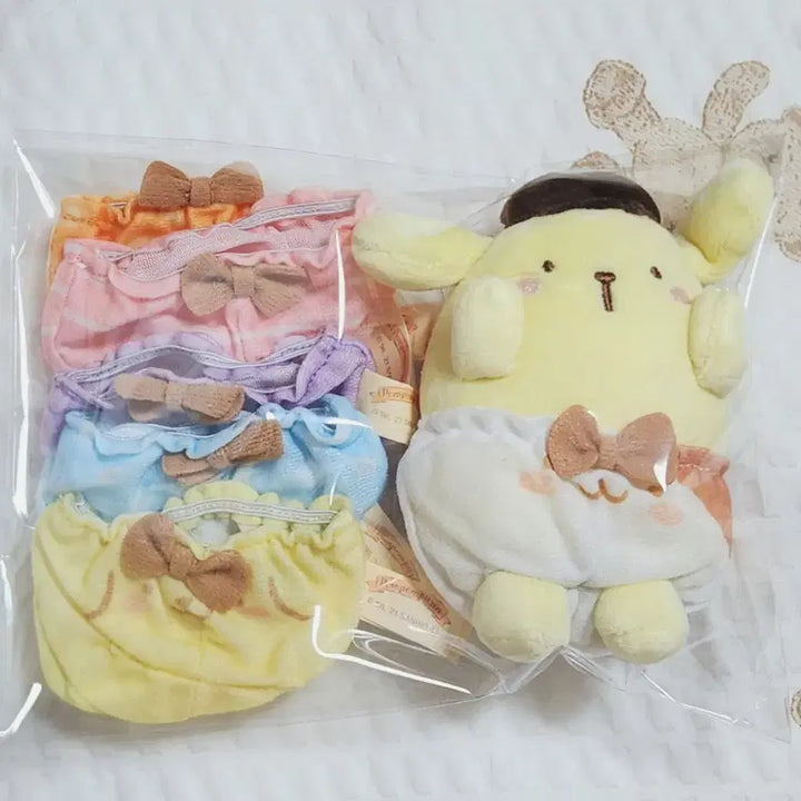 [BUNJANG] Sanrio 25th Anniversary Pompompurin Birthday Panty Mascot / 산리오 25주년 폼폼푸린 생일 팬티 폼푸 마스코트 팝니다.