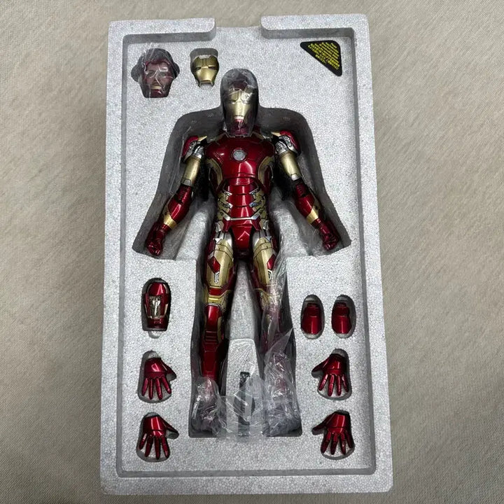 [BUNJANG] Hot Toys Iron Man Mark XLIII / 핫토이 아이언맨 43
