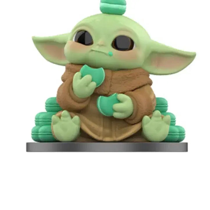 [BUNJANG] Pop Mart Star Wars Macaron Grogu Figure (Sealed) / 팝마트 스타워즈 마카롱 그로구 미개봉