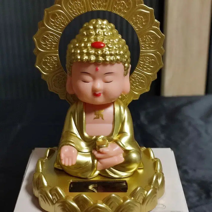 [BUNJANG] Golden Baby Buddha Solar Powered Dancing Figure / 움직이는 황금색 아기 부처님 태양광 장식 인형 미사용