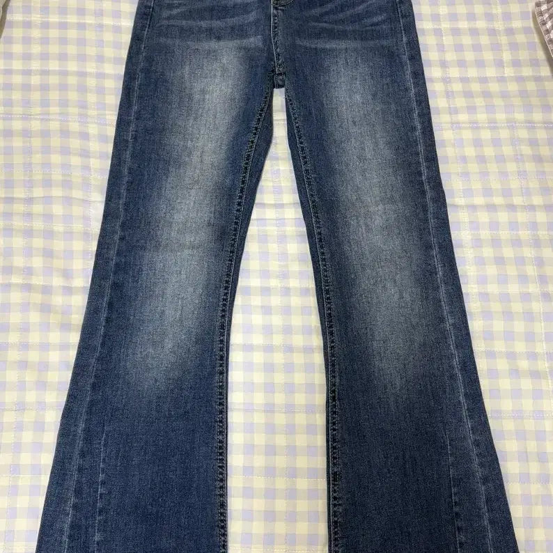 [SOLD OUT] 밴딩 트임 슬릿 부츠컷 청바지 S 사이즈