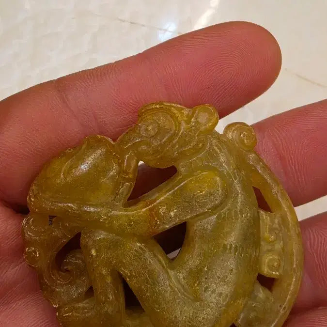 [BUNJANG] Gok Gook Jade Monkey Sculpture / 고옥에강옥 원숭이 옥 0527