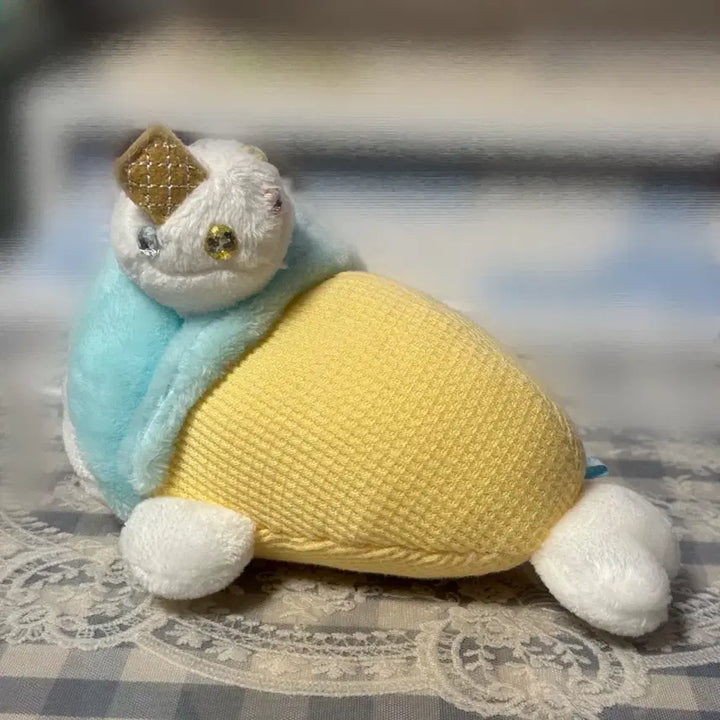 [BUNJANG] Ice Cream Shirotan Plush / 아이스크림 시로탄 인형