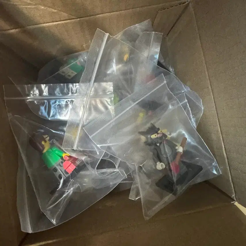 [BUNJANG] LEGO The Simpsons Series 1 16 Minifigure Set / 레고 시즌1 심슨 미니피규어 16종