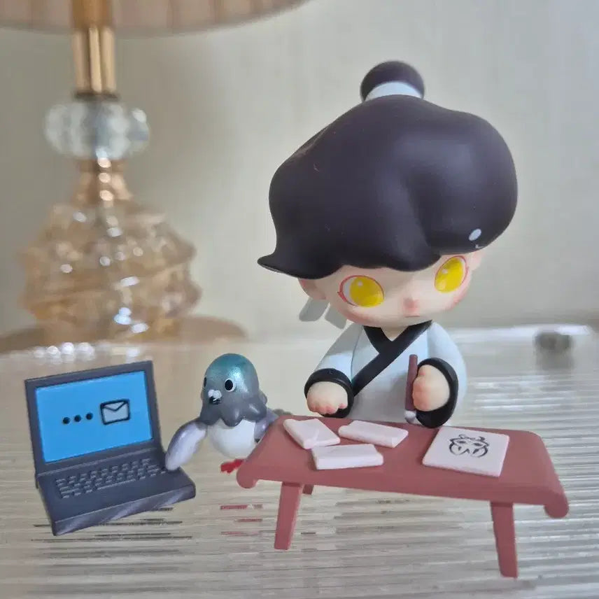 [BUNJANG] Pop Mart Dimoo Time Roving Series Messenger Pigeon Figure / 디무 타임 로밍 시리즈 메신저 피죤