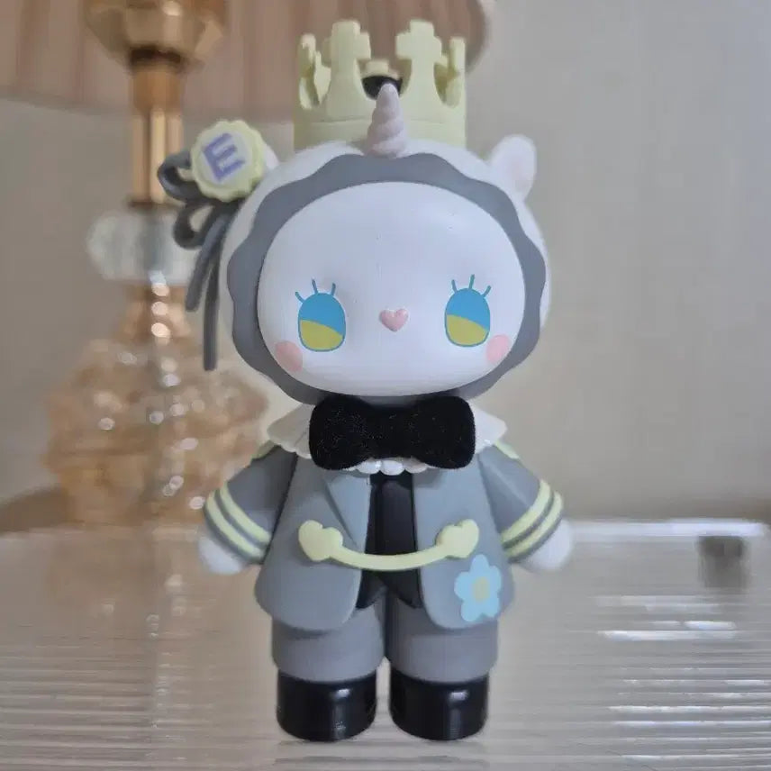 [BUNJANG] Pop Mart Emma Wedding Series Unicorn Groom Figure / 엠마 웨딩 시리즈 유니콘 신랑