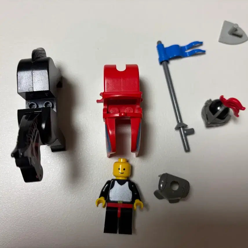 [BUNJANG] LEGO Old Castle Dragon Warrior Complete Set / 레고 올드 캐슬 비룡 완무기사 팝니다