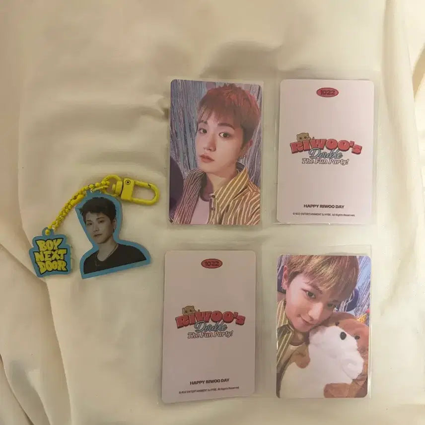 [BUNJANG] Ryuu Lucky Draw Photocard Holder &amp; Birthday Photocard Set / 리우럭키드로우키링+2025리우생일포카