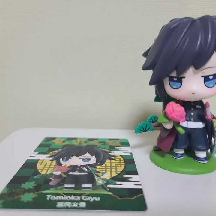 [BUNJANG] Pop Mart Demon Slayer Giyu Figure / 정품 팝마트 귀멸의칼날 기유 피규어 팝니다.