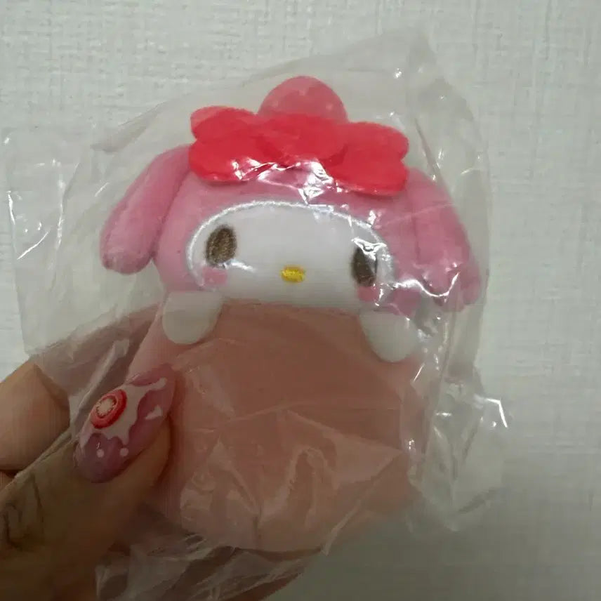 [BUNJANG] Sanrio My Melody Fruity Mochi Scented Gacha Toy / 산리오 향기나는 과일모찌 가챠 마이멜로디 판매