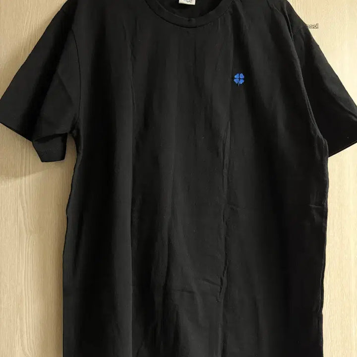 [BUNJANG] Day6 Well-Concert T-Shirt / 데이식스 웰쇼 티셔츠 옷