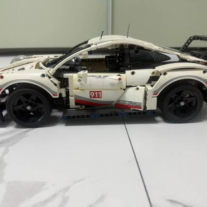 [BUNJANG] LEGO Technic Porsche 911 White / 레고 테크닉 포르쉐 911 화이트