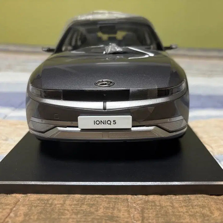 [BUNJANG] Hyundai Ioniq 5 1:18 Diecast Model / 현대 아이오닉 5 1:18 다이캐스트 판매합니다.