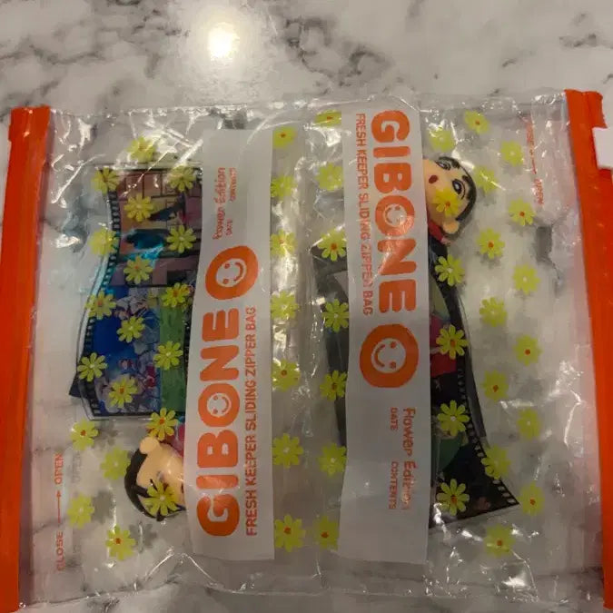 [BUNJANG] Crayon Shin-chan Cinema Ticket Acrylic Stand Figure Set / 짱구 시네마 티켓 아크릴 스탠드 피규어