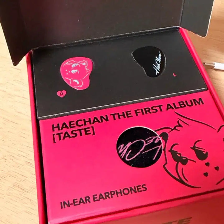 [BUNJANG] NCT Haechan Tasty In-Ear Earphones / 해찬 테이스티 인이어 이어폰