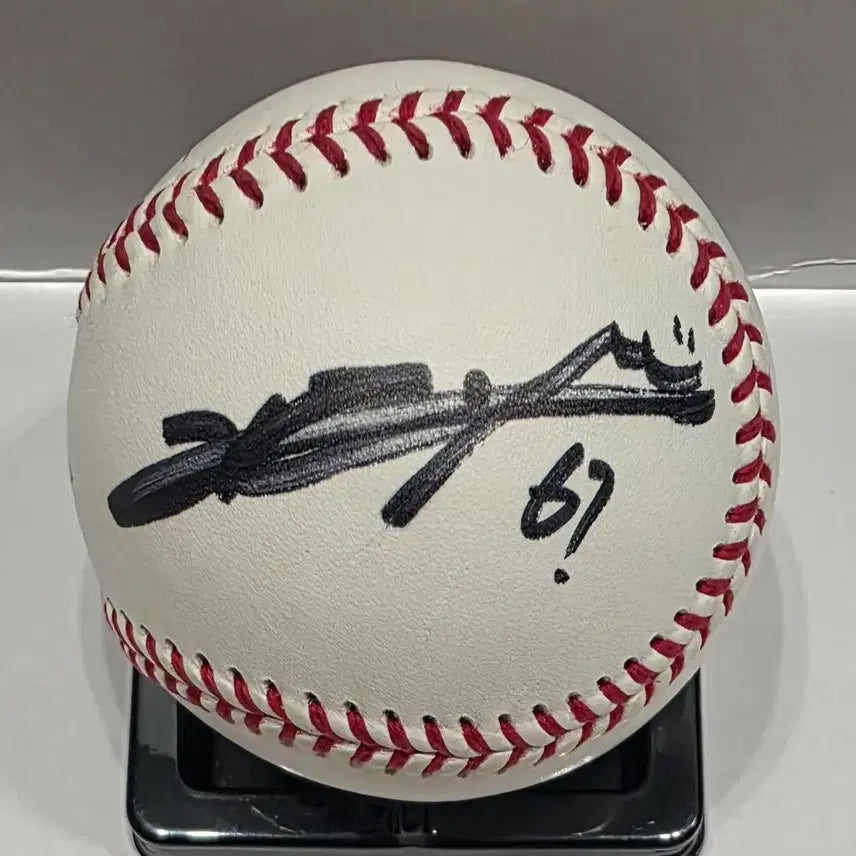 [BUNJANG] Kim Taek-yeon Signed KBO Official Baseball / 김택연 KBO 공인구 싸인볼