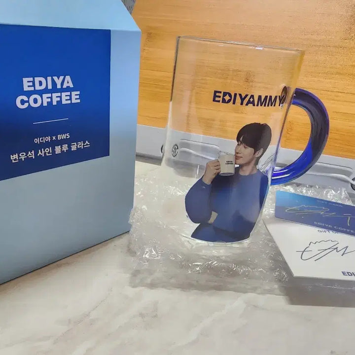 [BUNJANG] Byun Woo-seok Ediya Signed Glass + Signed Card (20,000 KRW Charged) / 변우석 이디야 사인 글라스 + 사인카드 2만원충전