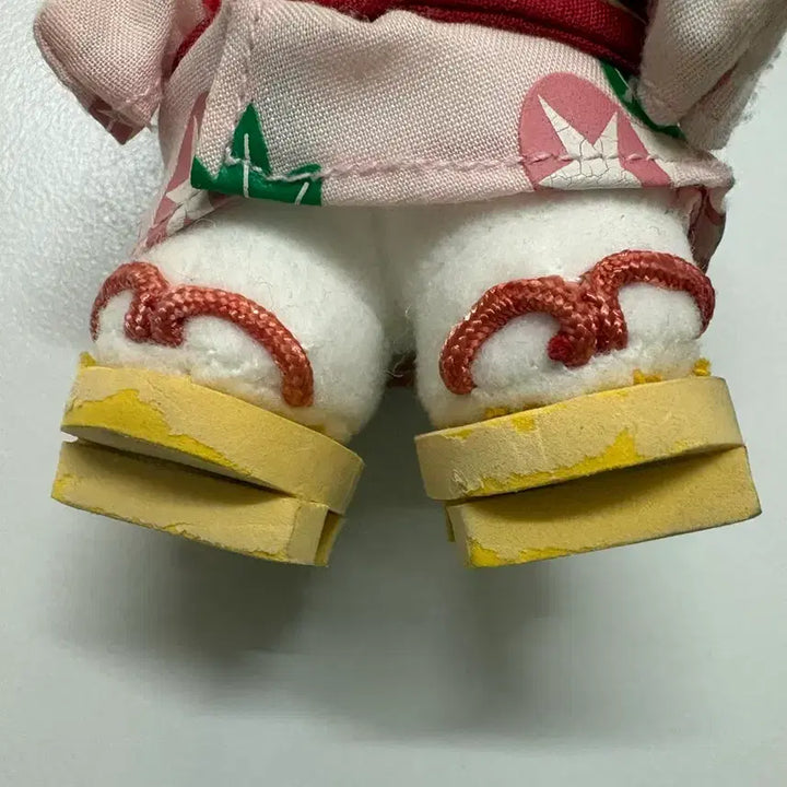 [BUNJANG] Sanrio Classic Kitty Gifu Prefecture Limited Mascot Doll (Kimono/Yukata) / 산리오 고전 키티 지역한정 기후현 구조 마스코트 인형 기모노 유카타