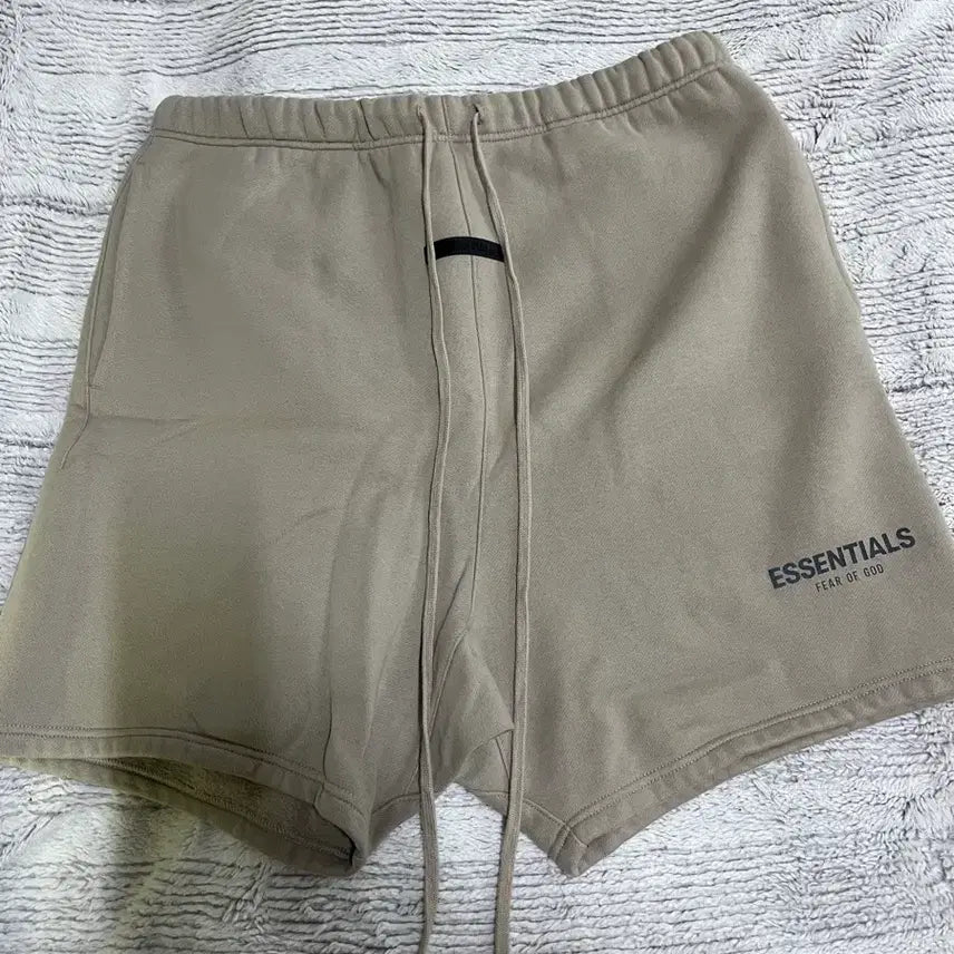 [SOLD OUT] (XL) 에센셜 코어 컬렉션 스웨트쇼츠