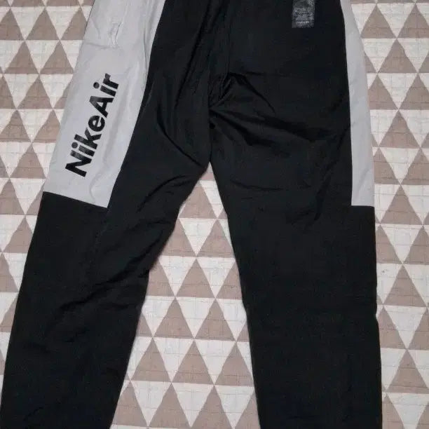 [BUNJANG] Nike Air Woven Training Pants / 나이키 에어 블랙 트레이닝 바지