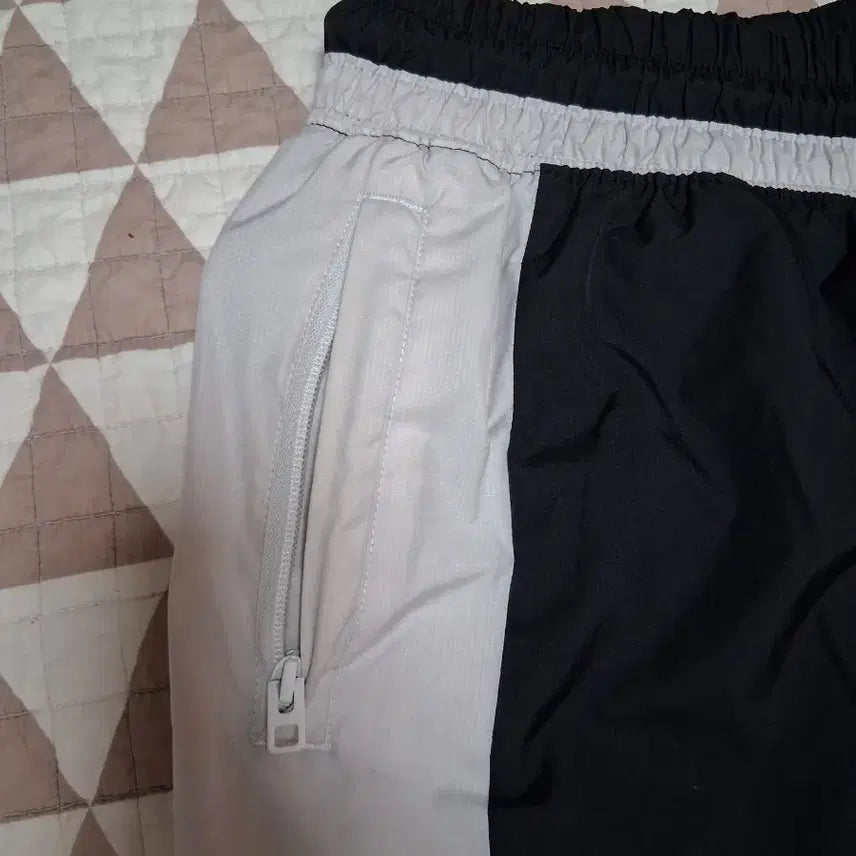 [BUNJANG] Nike Air Woven Training Pants / 나이키 에어 블랙 트레이닝 바지