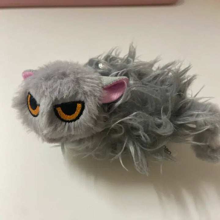 [BUNJANG] Natsukanai Cat Plush Keychain - Gray Angry Version / 나츠카나이 고양이 인형 키링 가챠 회색 화난 고양이 잘 따르지 않는