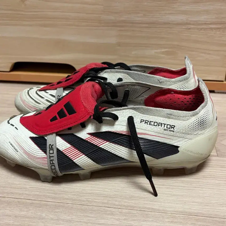 [BUNJANG] Adidas Predator 240 / 아디다스 프레데터 240