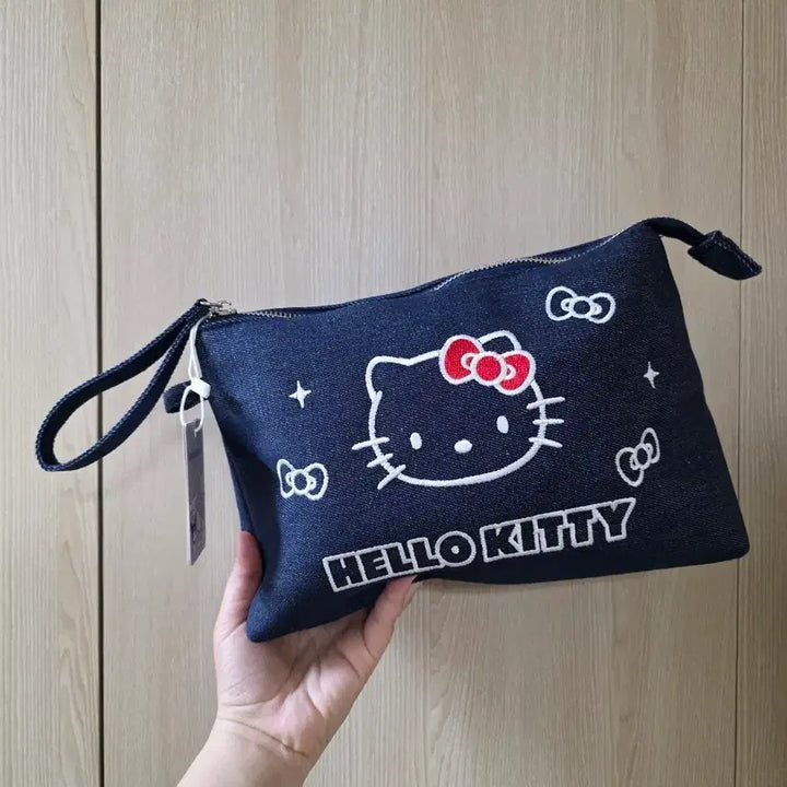 [BUNJANG] Sanrio Hello Kitty Denim Pouch Bag / 산리오 헬로키티 데님 파우치 가방