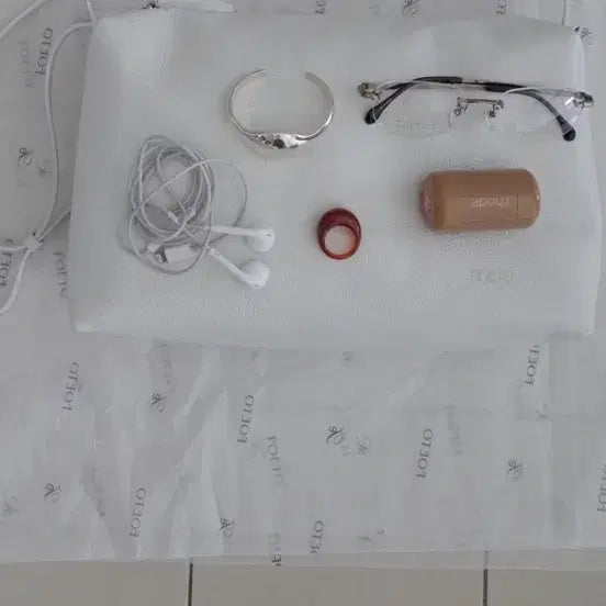 [BUNJANG] FOETO ARO Leather Bag Ivory / FOETO ARO 레더백 아이보리