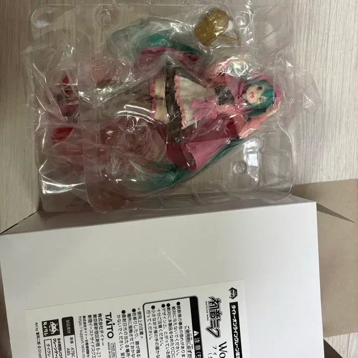 [BUNJANG] Wonderland Red Riding Hood Miku Figure Another Color / 원더랜드 빨간망토 미쿠 피규어 어나더컬러